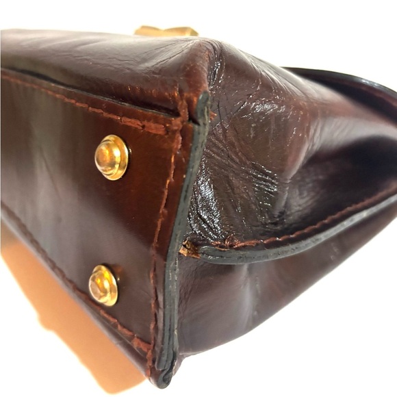 Vintage Elegant Brown distressed Leather Handbag - Picture 8 of 11